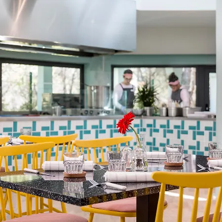 The Magnolia (adults Only) Hotel 4*