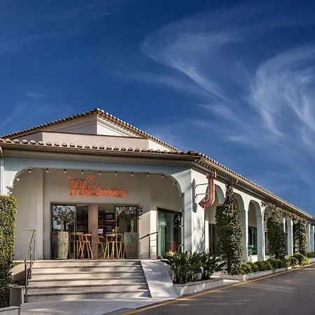 The Magnolia (adults Only) Hotel 4*