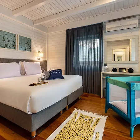 The Magnolia (adults Only)