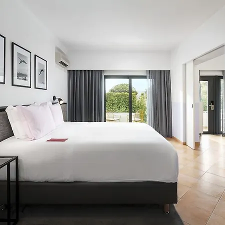 The Magnolia (adults Only)