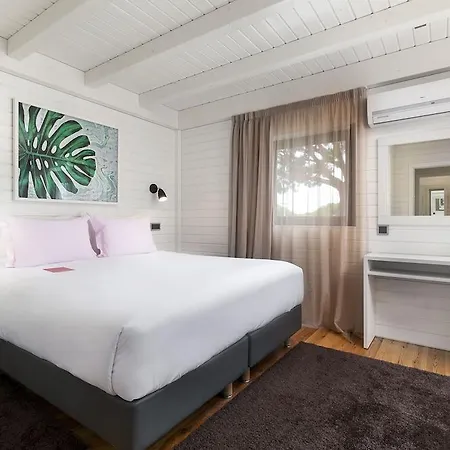 The Magnolia (adults Only) 호텔 4*